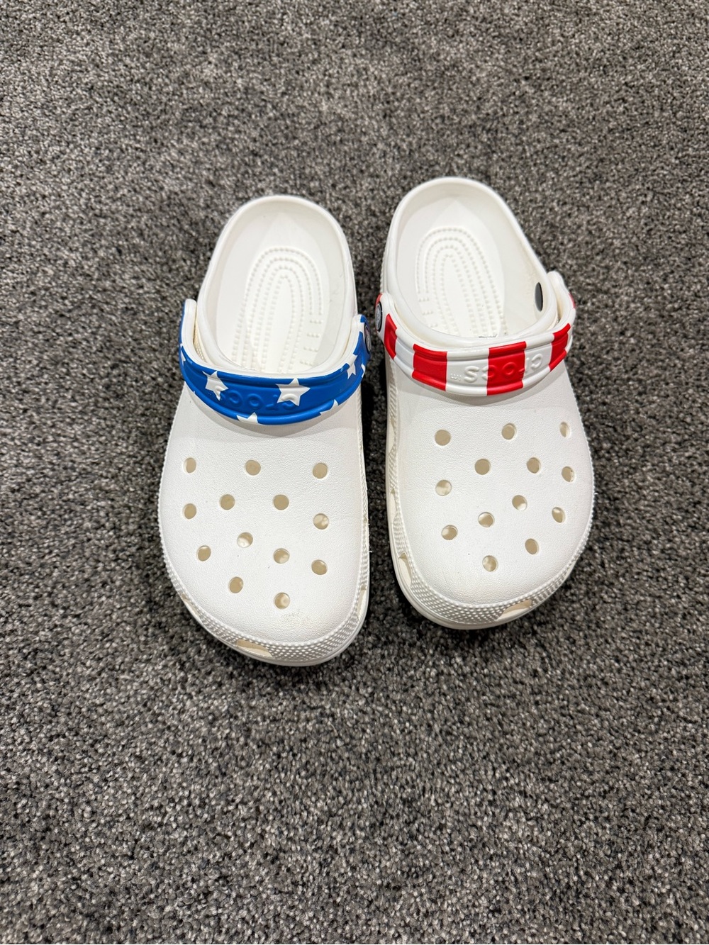 Women’s Red, White, & Blue Crocs -Size 9